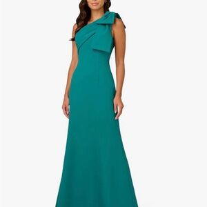 Adrianna Papell Elegant One-Shoulder Teal Evening Gown with Bow Detail